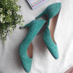 Anthropologie lasercut heels / pump